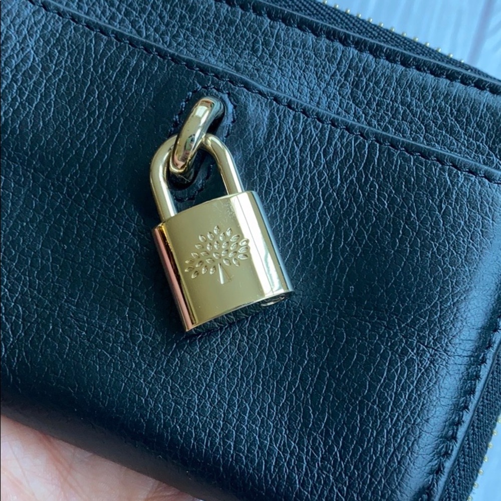 Mulberry signature leather  lock zip small wallet